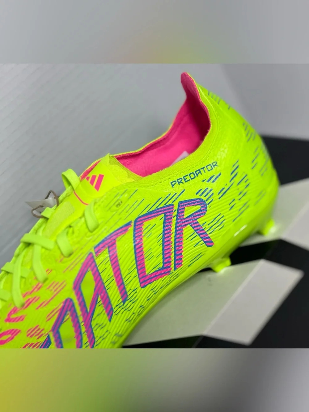 Adidas Predator League FG bright neon Soccer Cleats Men’s Football Boots JH6471